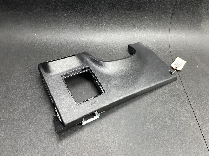 Dashboard Left Lower Trim Panel 2020 Kia Soul 84731-K0000 2021 2022 2023