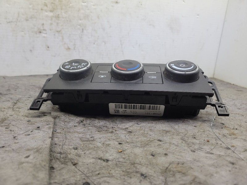 Temperature Control With AC Manual Control Fits 07-09 SIERRA 1500 PICKUP 1683766