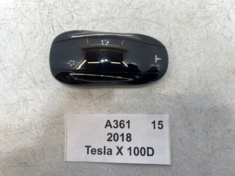 ✅ 2016-2020 OEM Tesla Model X Smart Key Keyless Remote Key Fob NOTE*