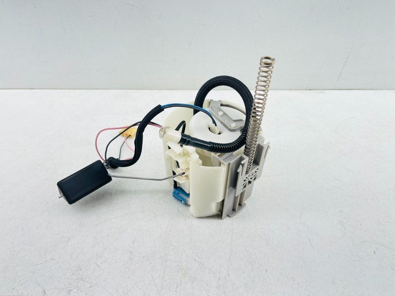 2011–2014 Lexus CT200h Fuel Pump Assembly with Level Sensor OEM