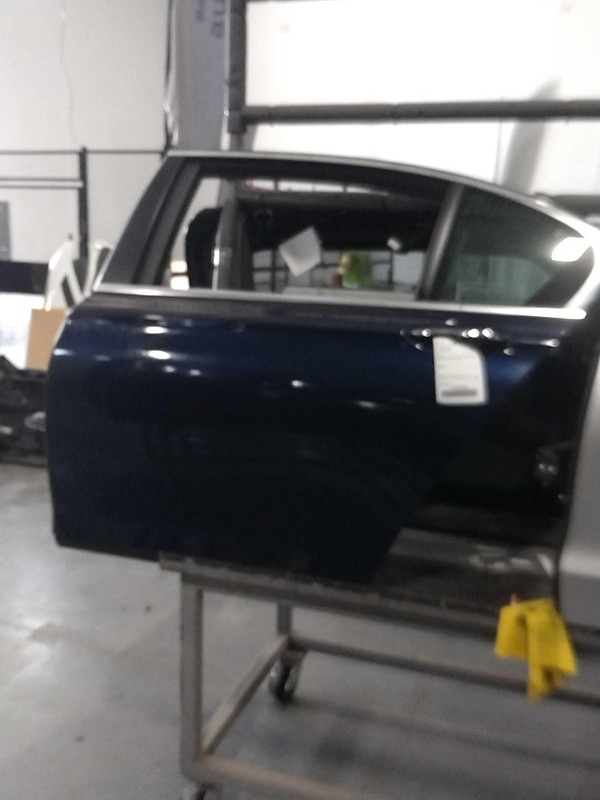 2015 BMW 750i Left Rear Door Blue 377993 Used 143K Miles OEM Replacement