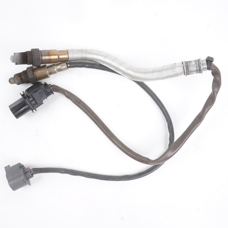 2017-2020 Mercedes SLC300 Oxygen Sensor Set Of 2 OEM