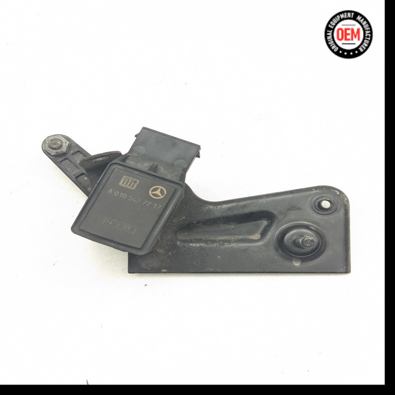 Mercedes W216 CL550 E350 S550 Suspension Level Hight Sensor 0105427717 OEM