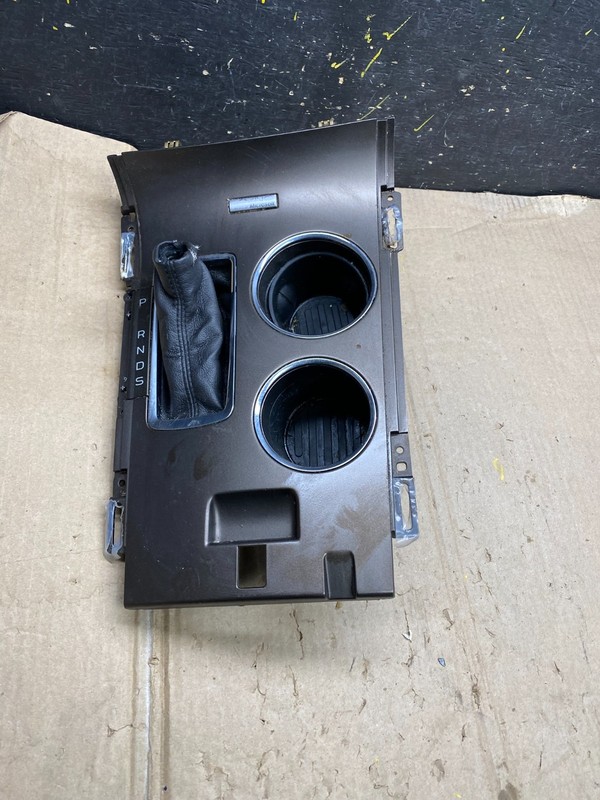 2011 - 2014 Ford Edge Center Console Cup Holder Shifter Bezel Trim OEM x5844 DG