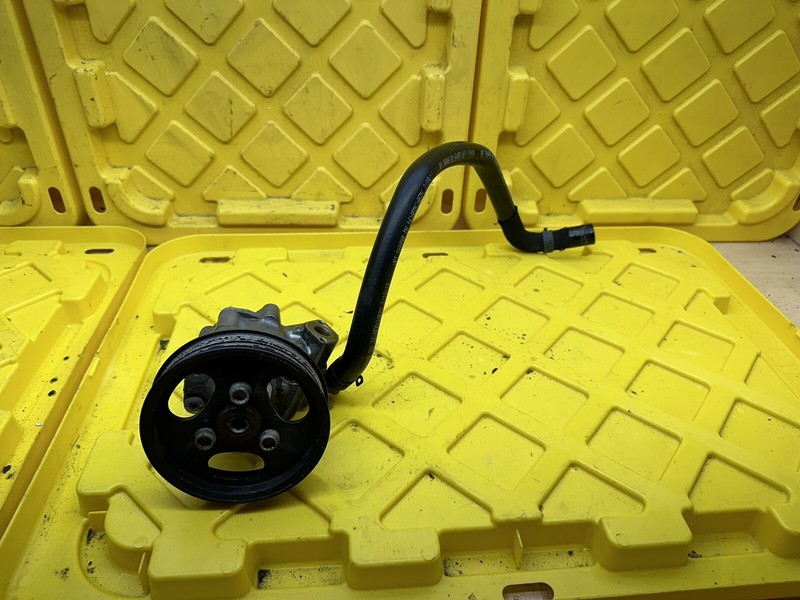 2011-2018 Porsche Cayenne 3.6 Power Steering Pump OEM