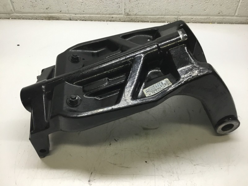S5 Mercury 200 HP 2 Stroke DFI V6 Swivel Bracket Assembly PN 8710A20 1976-2010