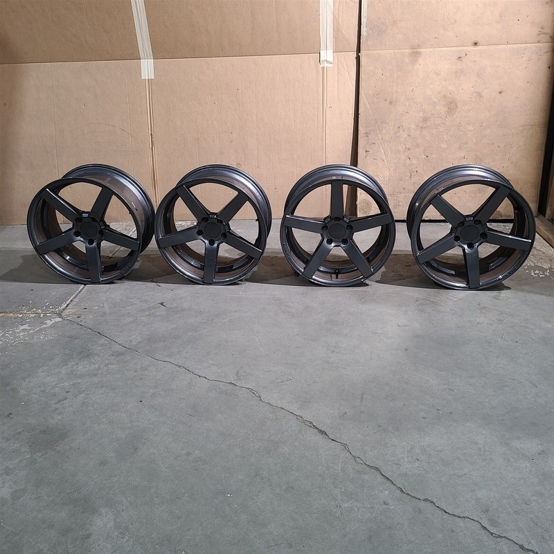 Rovos Wheels Wheel Set 18x9 For 94-98 Mustang Cobra Aa7475