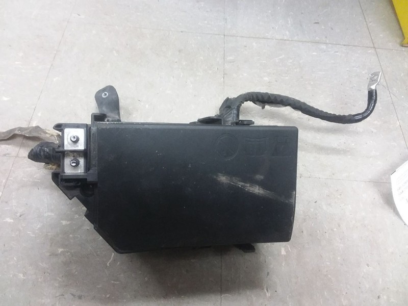 Fuse Junction Box Engine Fits 19-22 Volvo XC40 31473880