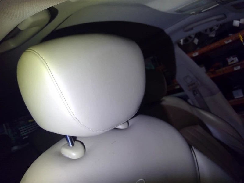 EX35 2008 Passenger Right Front Headrest 1747745
