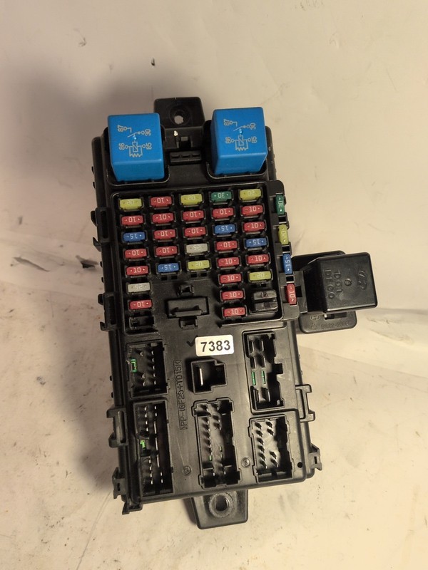 2005 Hyundai Santa Fe 2.7L Automatic OEM Interior Fuse Relay Box 01 02 03 04 05