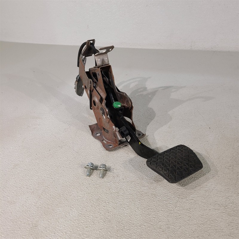 06-15 Mazda Miata MX5 Brake Pedal Assembly Aa7426