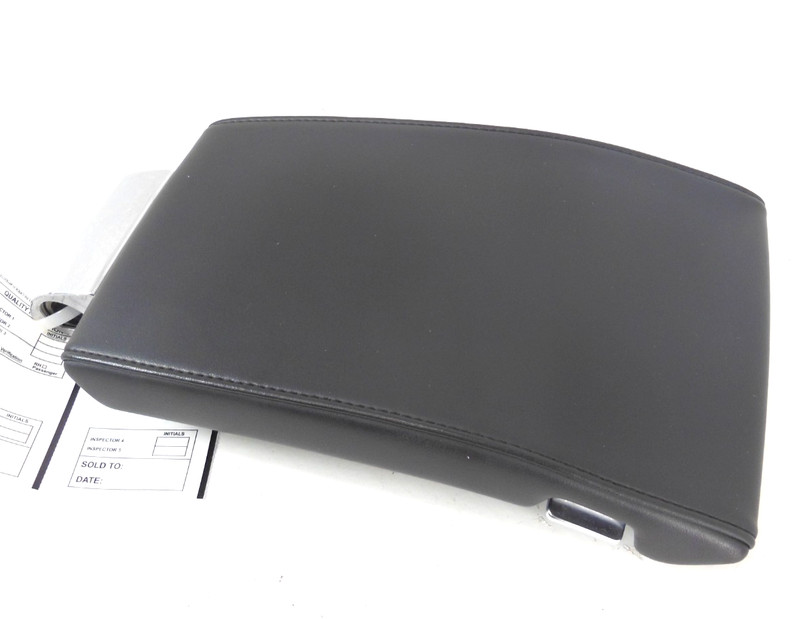 2007-2011 Volvo S80 Front Center Console Arm Rest Lid OEM