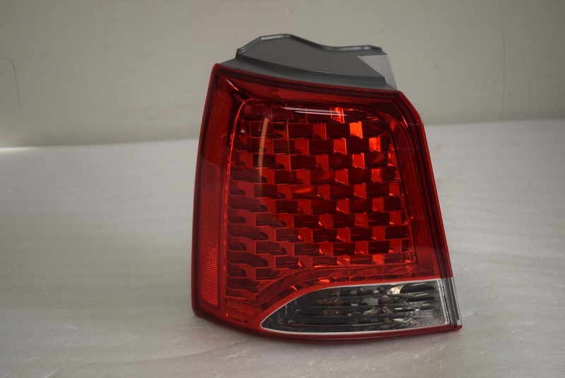 2011-2013 Kia Sorento Non-Led Tail Lamp Assembly Quarter Mounted LH 92401