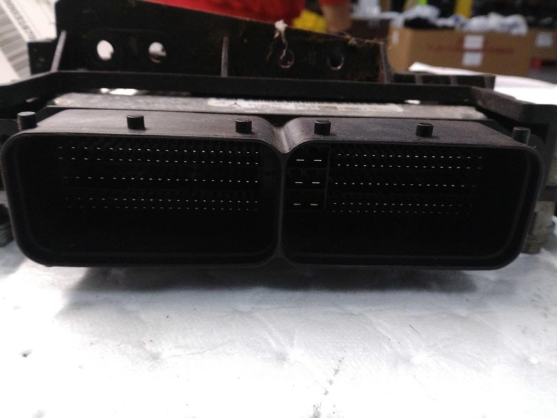 Used Engine Control Module (ECM) fits: 2013 Jaguar Xj Electronic Control Module