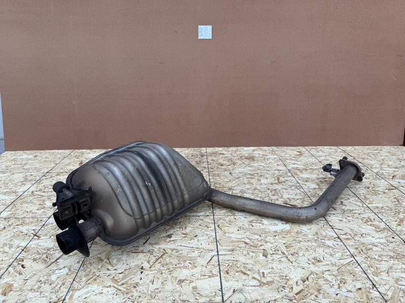 HYUNDAI GENESIS SEDAN & G80 2015-2020 OEM REAR LEFT DRIVER MUFFLER 5.0L V8