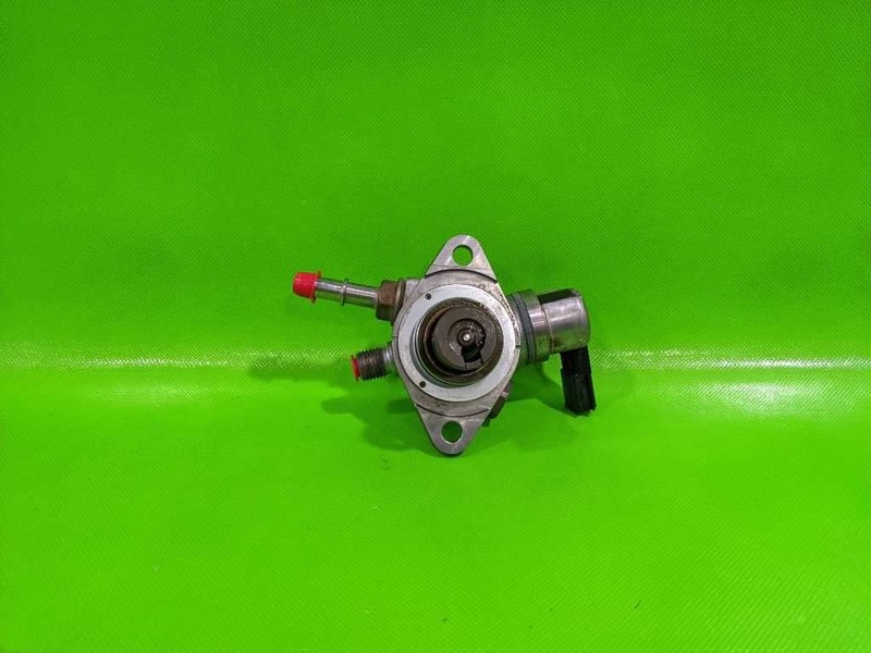 12-18 FOCUS ENGINE MOUNT HIGH PRESSURE FUEL PUMP OEM 4064-21