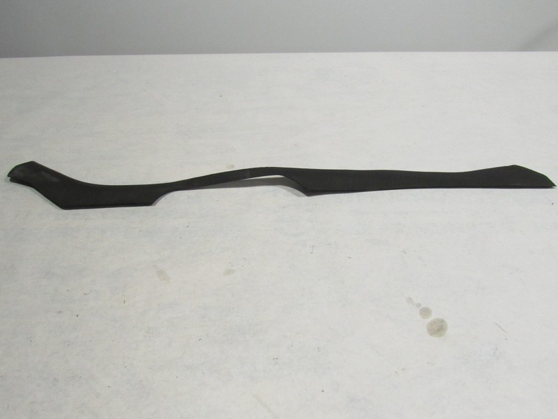 20-23 McLaren GT 2021 Rear Left Driver Weatherstrip Rubber Seal ;@1
