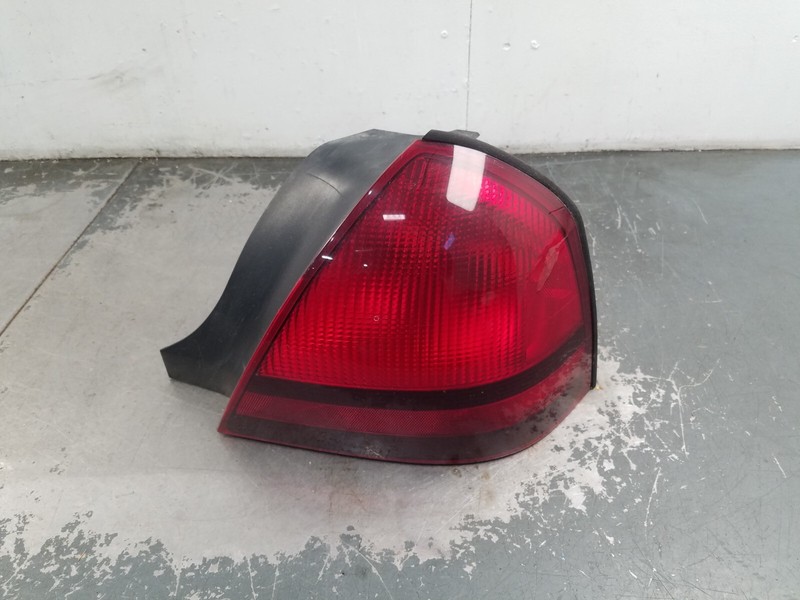 2005 Grand Marquis / Crown Vic Victoria Right Passenger Tail Light #8130 S3