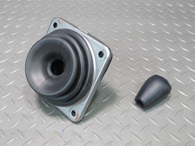 1998-2007 LEXUS J100 LX470 TRANSFER CASE GEAR SHIFTER KNOB W/ RUBBER BOOT