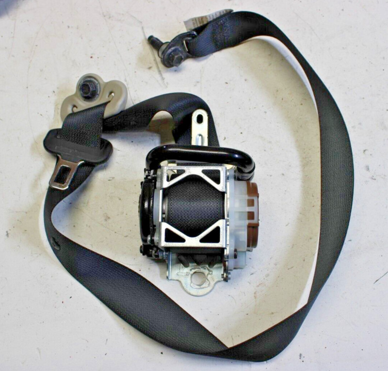 Used Front Right Seat Belt fits: 2014 Nissan Versa bucket passenger retractor