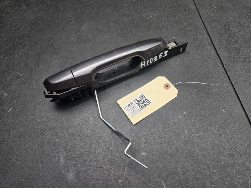 Rear Right Door Outside Handle 2019 Honda CR-V 72141-TLA-B71ZF 2017 2018 - 2022