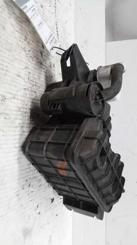 2019 Jeep Cherokee Vapor Canister Grey Used 68K Miles OEM Part #2386782