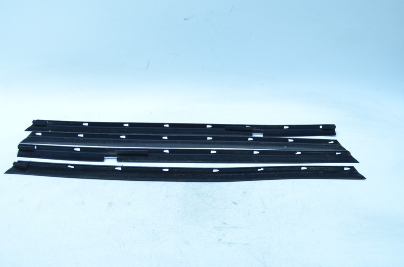 96-02 TOYOTA 4RUNNER FRONT / REAR WINDOW WEATHERSTRIP SET OF 4 OEM