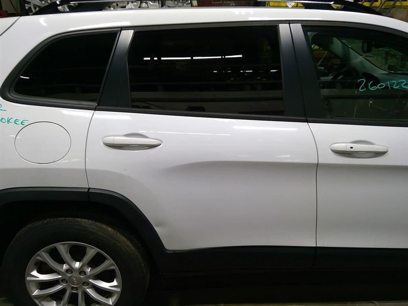 Passenger Right Rear Side Door Fits 14-23 CHEROKEE 1774400