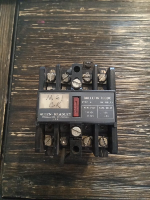 Allen-Bradley Bulletin 700DC Type N Relay/ 700DC-N300Z2 Ser. C