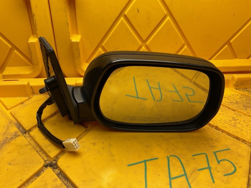2001-2004 TOYOTA RAV4 Door Mirror Side View Mirror Assembly Right 8791042680 OEM