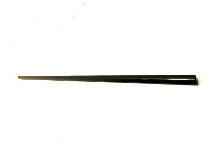 2011-2016 BMW 550i xDrive Front Passenger Door Window Outer Belt Molding OEM