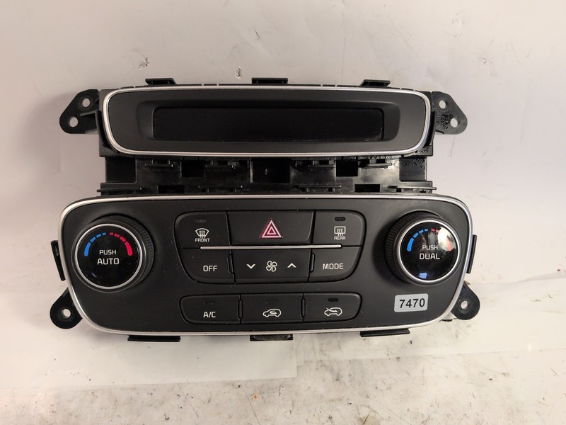 2014-2015 Kia Sorento Temperature AC Climate Control 97250 1U455 OEM