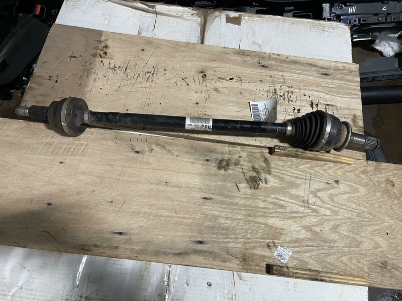 17-20 JAGUAR F-PACE FPACE X761 AWD REAR RIGHT PASSENGER SIDE AXLE SHAFT OEM