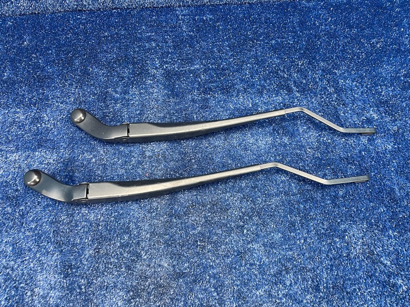 2025-2026 RAM 1500 Windshield Wiper Arms Set LH Driver RH Passenger 3.0L OEM