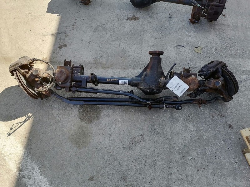 Front Axle Dana 30 LHD 3.21 Ratio Fits 07-08 11-15 WRANGLER 1770543
