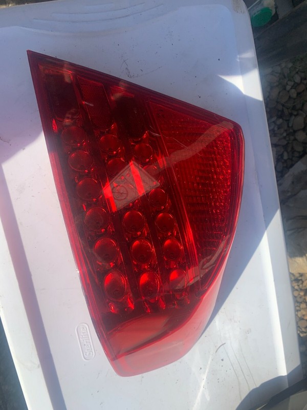 03-04 INFINITI G35 G 35 SEDAN RH PASSENGER SIDE TAILLIGHT TAIL LIGHT