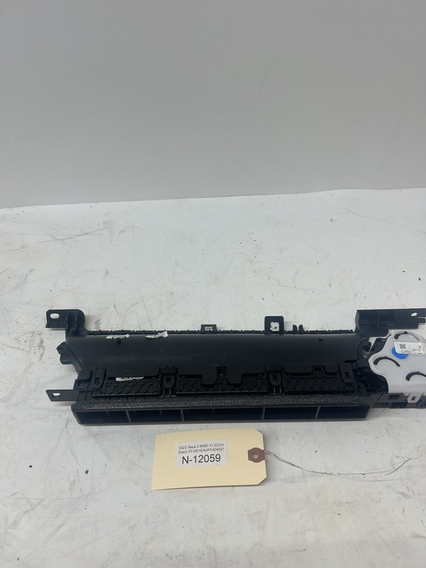 17-23 TESLA MODEL 3 AIR VENT DUCT LOWER DRIVER 12059 B83