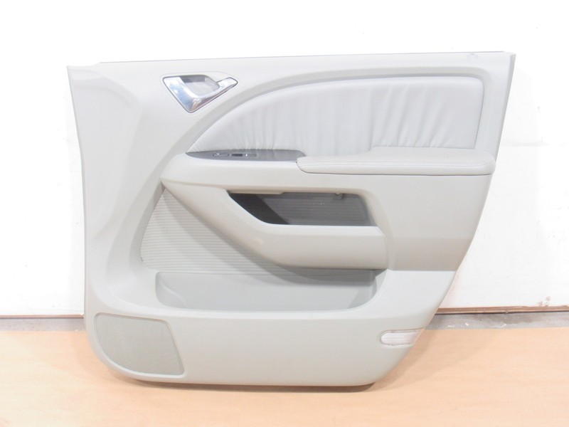 05-07 Honda Odyssey 2006 Front Right Passenger Door Interior Panel Cover Trim |
