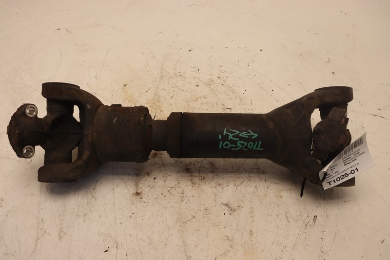 2008-2017 FREIGHTLINER CASCADIA 125 INTERAXLE DRIVESHAFT ABOUT 24 INCH OEM