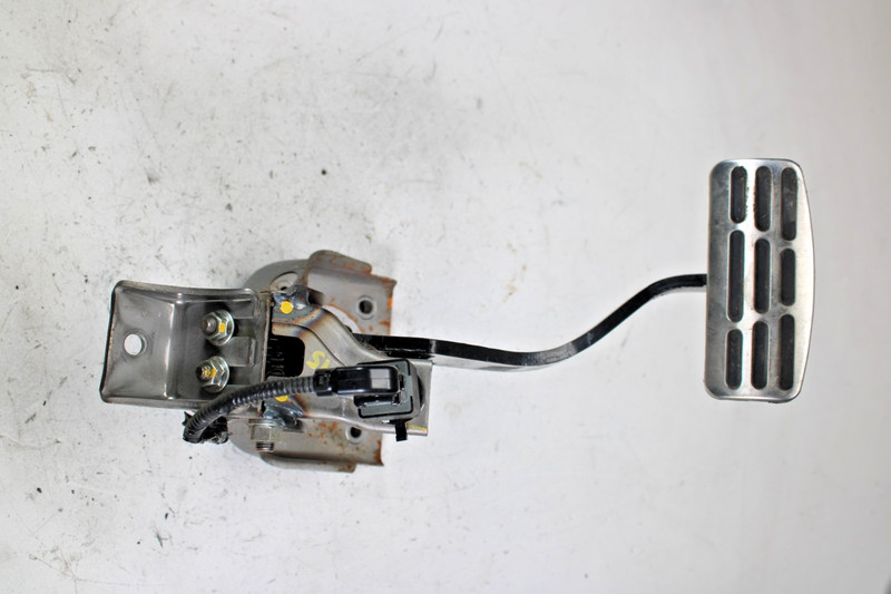 13 14 15 16 Hyundai Genesis COUPE Brake Pedal Assembly AT OEM