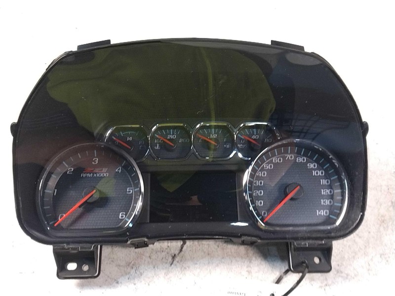 2018 Chevrolet Silverado 1500 Speedometer Gauge OEM Grey 123K Miles