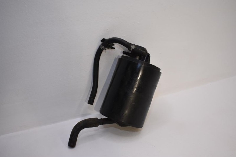 1995-1998 NISSAN 240SX SILVIA Fuel Vapor Canister OEM