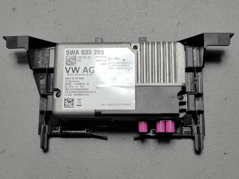 2021 VOLKSWAGEN ATLAS TELEMATICS COMMUNICATION CONTROL MODULE UNIT W/BRACKET OEM