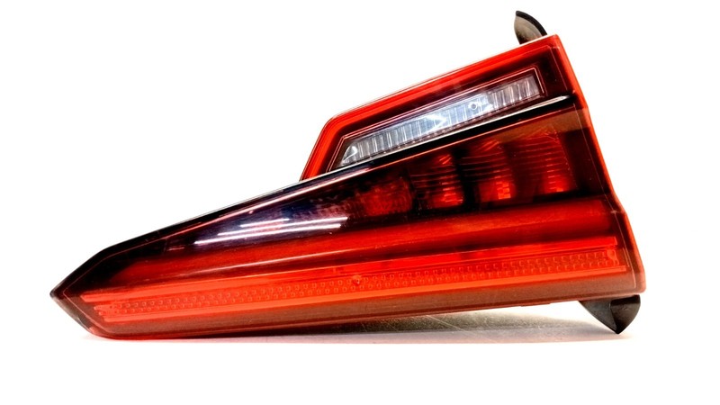 17-19 AUDI B9 A4 S4 INNER TRUNK MOUNTED LED TAIL LIGHT REAR LEFT OEM 081525B