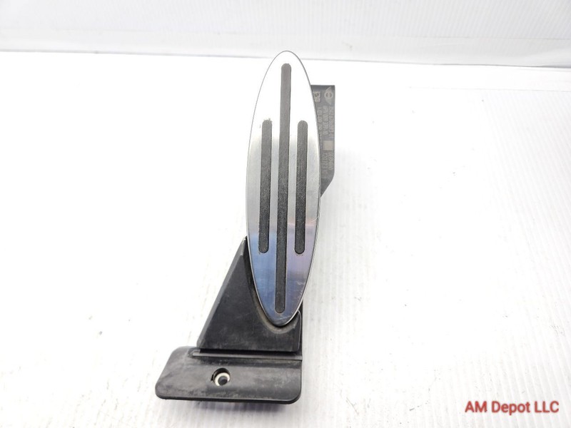 2009 Mini Cooper S R56 R57 R55 R58 R59 R60 R61 Gas Pedal Manual Transmission