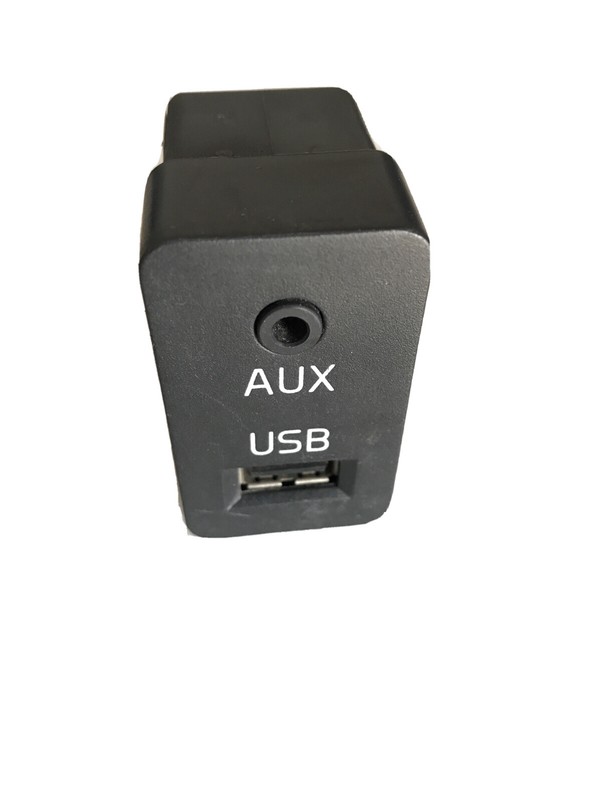 ✅ VOLVO VNL SEMI TRUCK 04-17 GENINE OEM USB & AUX PORT, 21092209 ✅