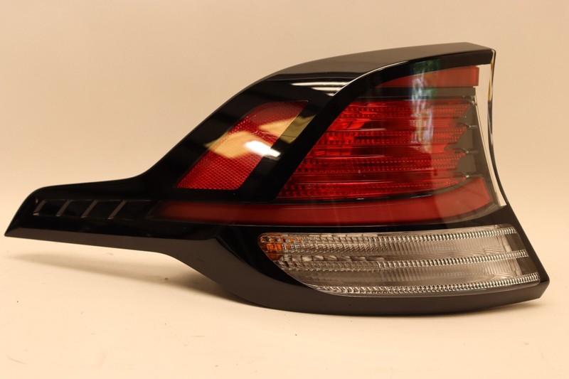 2023 KIA SPORTAGE LEFT DRIVER QUARTER PANEL TAIL LIGHT LED LAMP US BUILT OEM