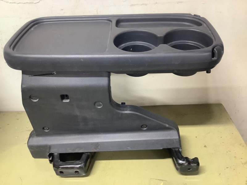 02-06 CR-V Center table console, folding tray cup holder black color Used OEM