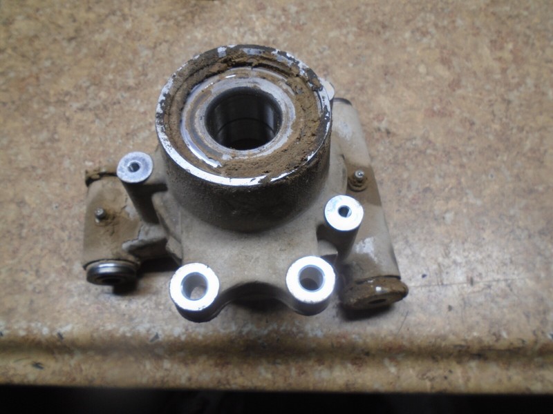 2011 CFmoto CF Moto Zforce Z Force UTV Right Rear Back Hub Nuckle Control Mount