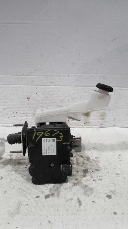 2022 Hyundai Santa Fe ABS Hydraulic Assembly 1.6L OEM 58500CL400 Used 51K Miles